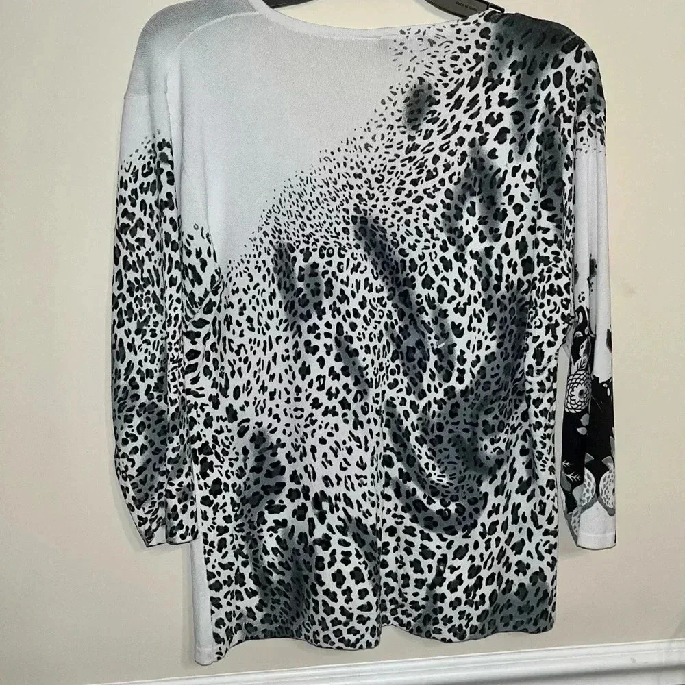 Astrid 3/4 length light sweater - Picture 3 of 3